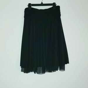 Joe Benbasset skirt